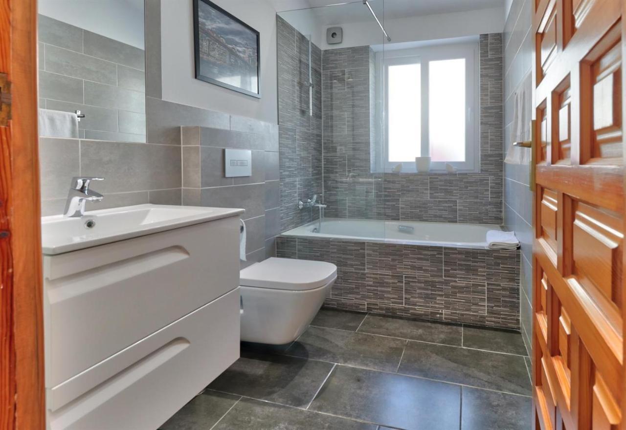 Nice And Spacius Villa Near Fuengi Михас Екстериор снимка
